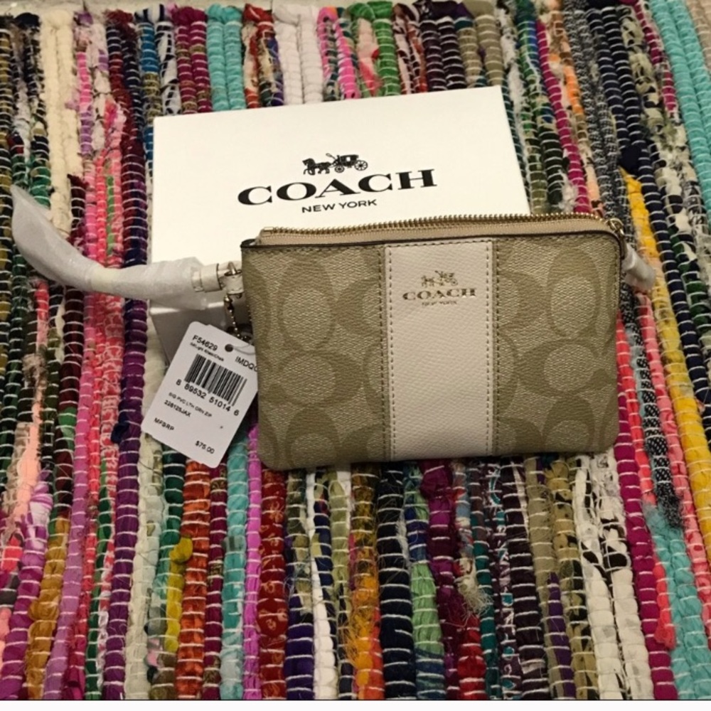 COACH leather wristlet cream color NWT